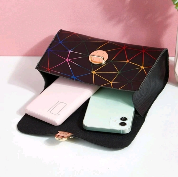 Geometric Graphic Crossbody Bag - Picture 4 of 4